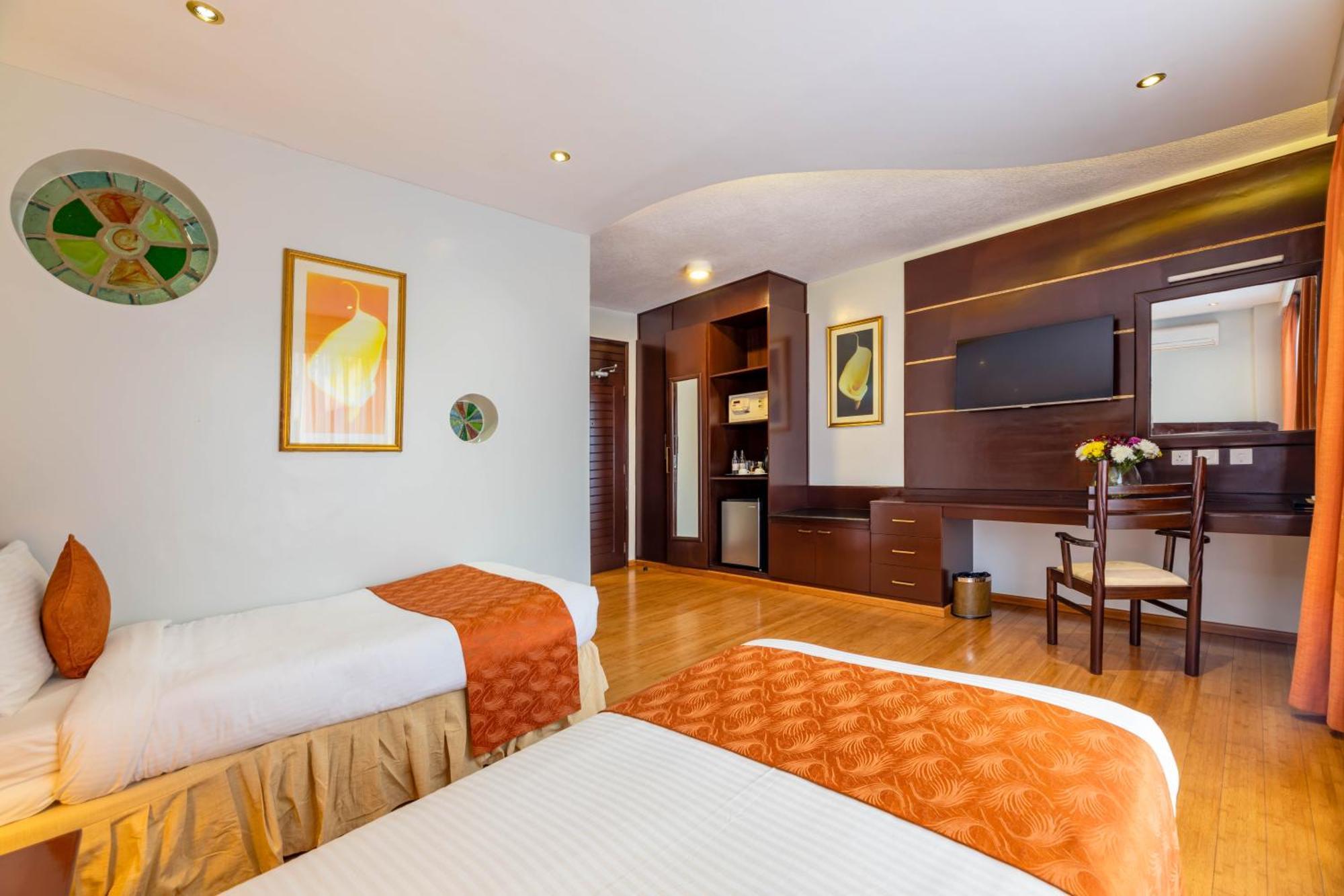 The Monarch Hotel Найроби Экстерьер фото